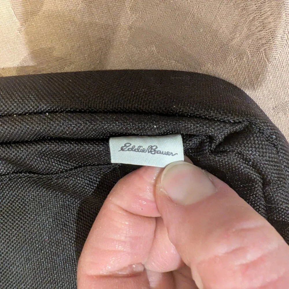 Eddie Bauer Crossbody Connect Tech Travel Day Bag, Gently Used! EUC